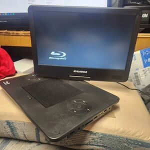 Sylvania SDVD1336 Portable 13" Blu-ray/DVD Multi Media Player WORKS